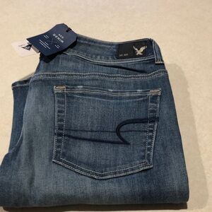 American Eagle Outfitters Women's Blue Jeans Mid Rise Kick Boot. Size 8 X-Long